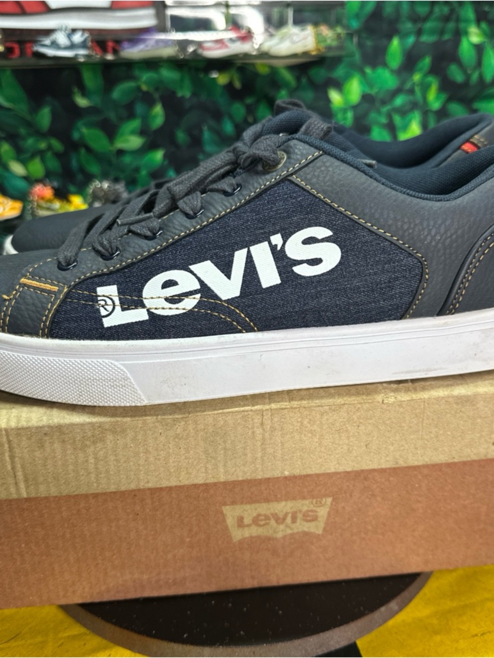 Levi’s Jeffery Low Anti Navy/Red Size 11M